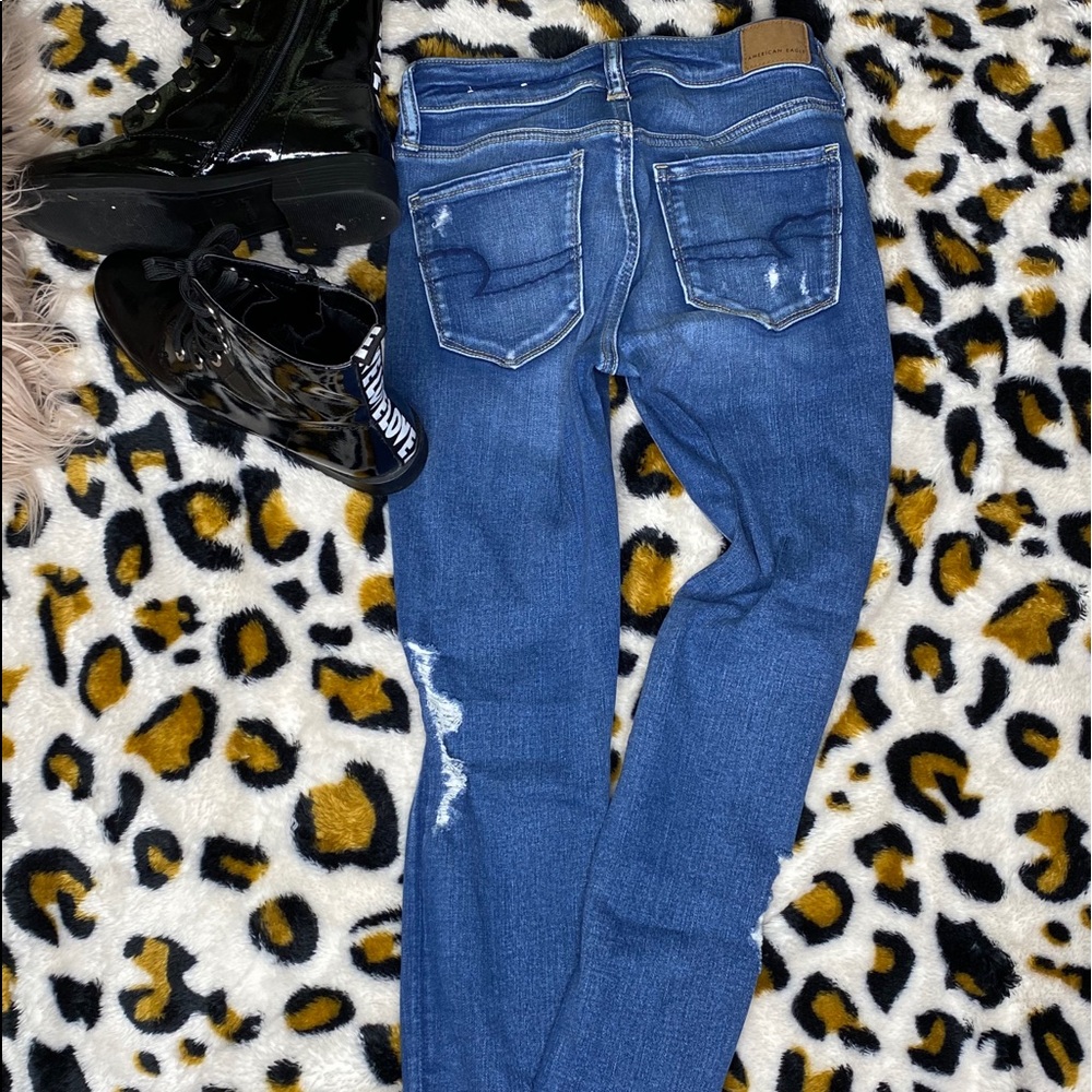American Eagle Outfitters Distressed - Picture 2 of 7
